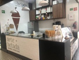 Heladeria super ubicada traspaso, $ 550,000